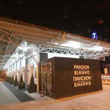 Pansion Bianko Hotel Skopje Buitenkant foto
