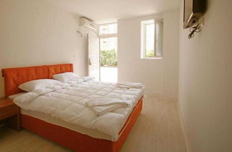 Pansion Bianko Hotel Skopje Kamer foto